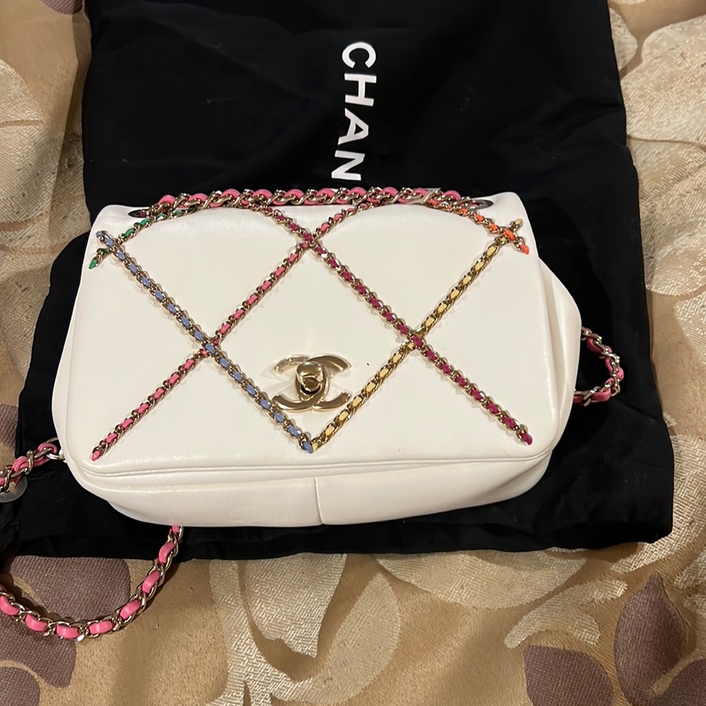 🎉🎉Chanel Very Rare Small Flap Bag - Host Pick🎉🎉